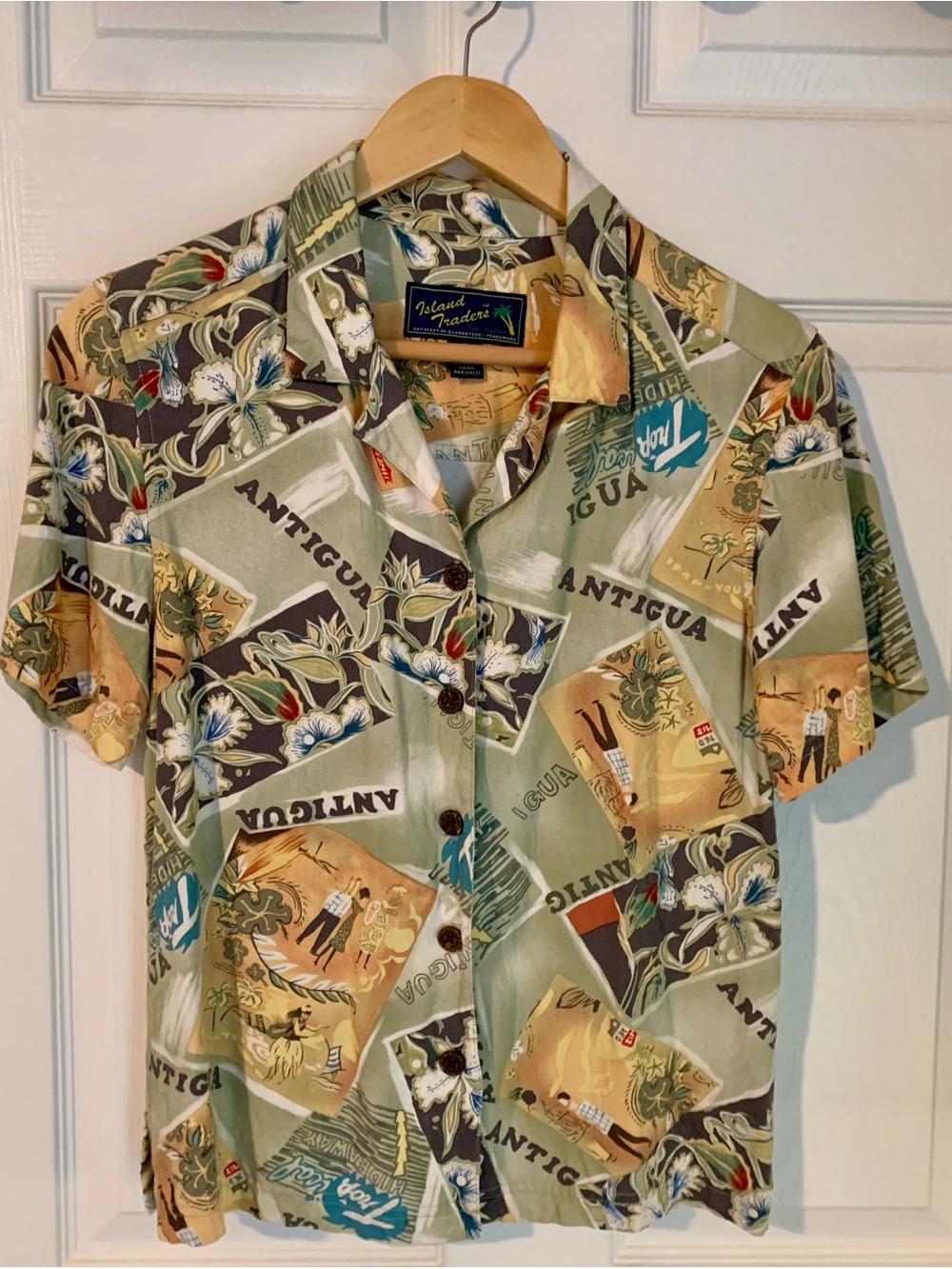 Island Traders Men’s Short-Sleeve Button-Down Shirt - Sage Green Print - Vintage